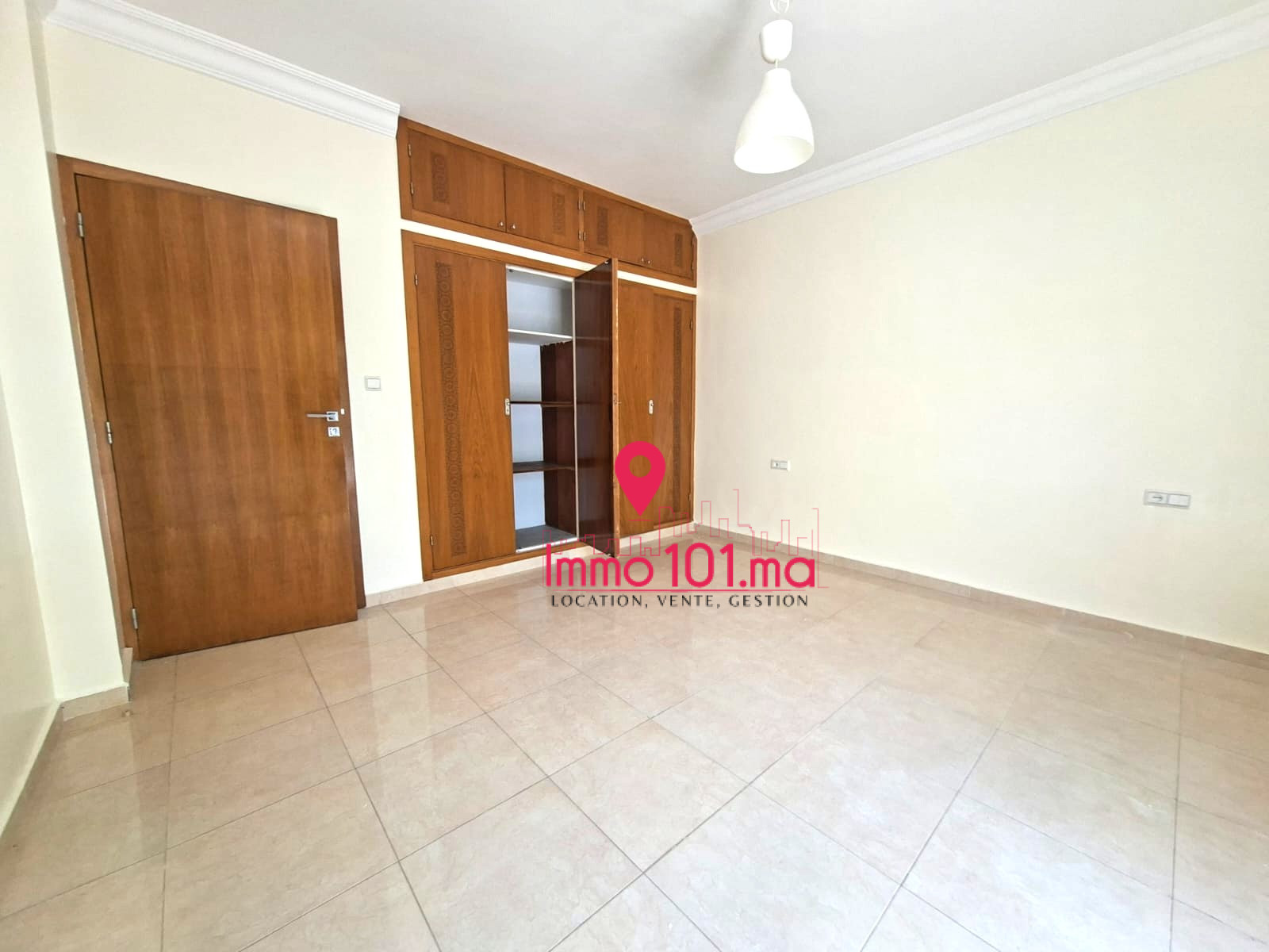 Villa à vendre à El Yousoufia AYV2458